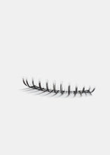 Load image into Gallery viewer, AOA Studio Eyelashes - Madelynn