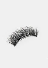 Load image into Gallery viewer, Paw Paw: 3D Faux Mink Lashes - Carlene