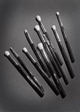Load image into Gallery viewer, Paw Paw: All About Eyes Brush Set - Black