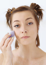 Load image into Gallery viewer, Paw Paw: Microfiber Wonder Blender - Lavender Cut Teardrop