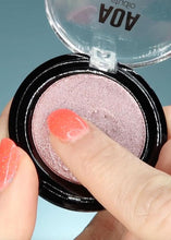 Load image into Gallery viewer, AOA Velour Mousse Eyeshadow - Groove
