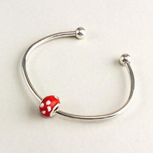 Load image into Gallery viewer, Red Glass Flower Bead Charm
