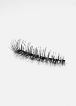 Load image into Gallery viewer, AOA Studio Eyelashes - Luella 6-Pack
