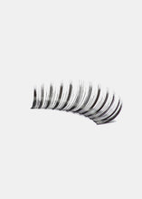 Load image into Gallery viewer, AOA Studio Eyelashes - Madelynn
