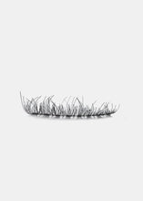 Load image into Gallery viewer, AOA Studio Eyelashes - Elizabeth
