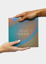 Load image into Gallery viewer, a2o 25-Color Eyeshadow Palette - Self Made
