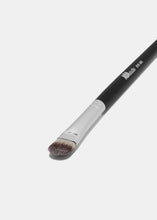 Load image into Gallery viewer, E113: Large Flat Shader Brush
