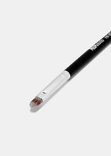 Load image into Gallery viewer, F16: Precise Concealer Brush
