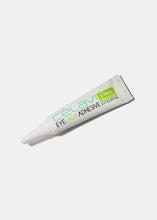 Load image into Gallery viewer, Celavi Eyelash Adhesive - Clear
