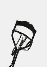 Load image into Gallery viewer, Celavi Eyelash Curler- Black
