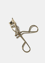 Load image into Gallery viewer, Celavi Eyelash Curler- Gold
