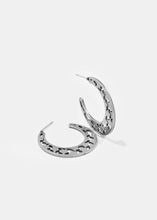 Load image into Gallery viewer, Cut-Out Design Open Hoop Earrings
