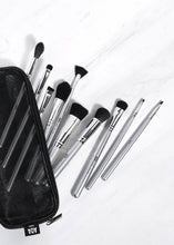 Load image into Gallery viewer, 10-Piece Bon Voyage Brush Set
